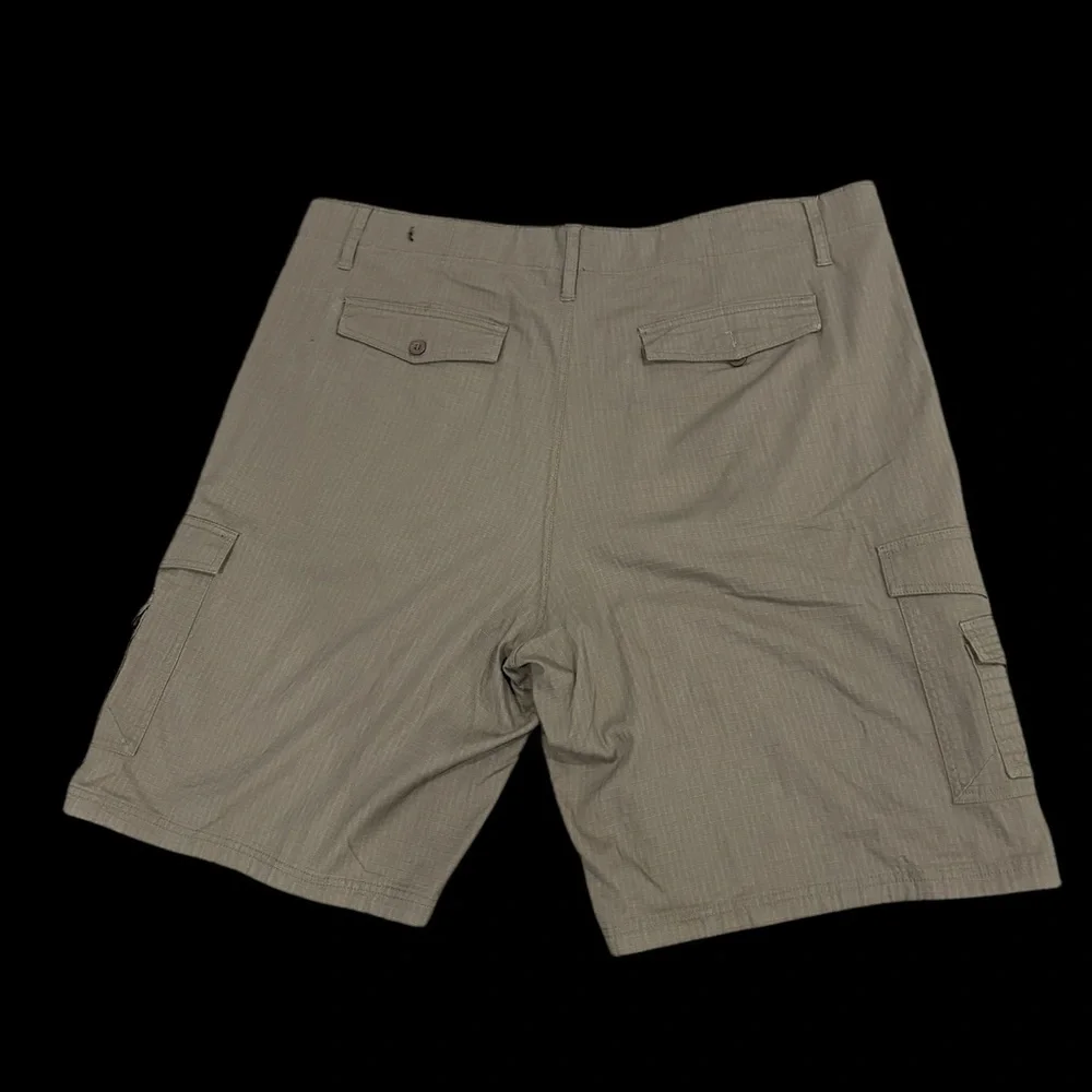 Monument Men’s Tan Big & Tall Size Cargo Utility  Shorts -size 44 - Picture 2 of 6